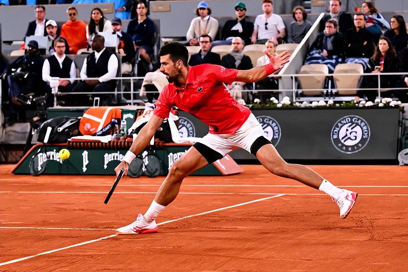 开云体育-包含德约科维奇重返赛场,出色防守首场状态出色,瑞士队观众沸腾!的词条-开云体育